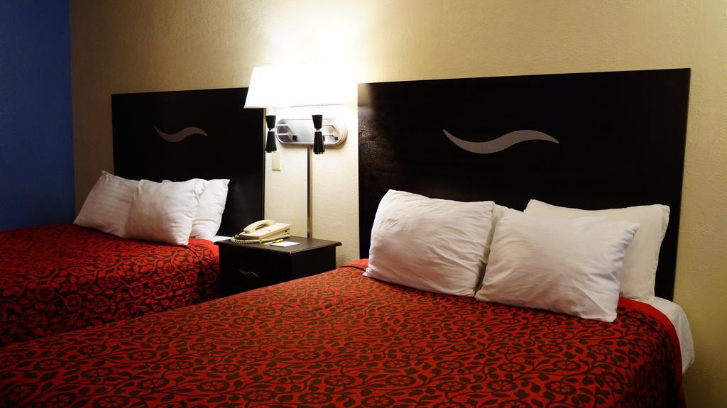 Days Inn Kansas City-Worlds Of Fun Chambre photo